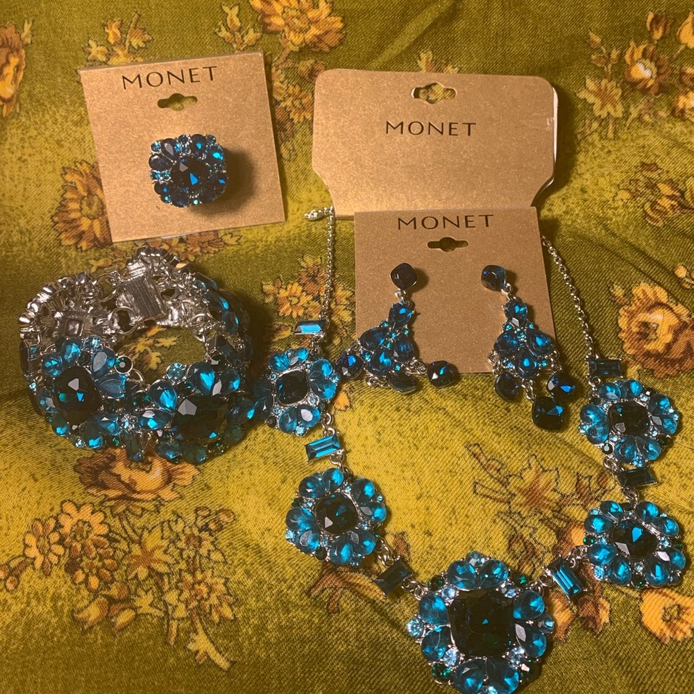 Monet Blue 4-Piece Set